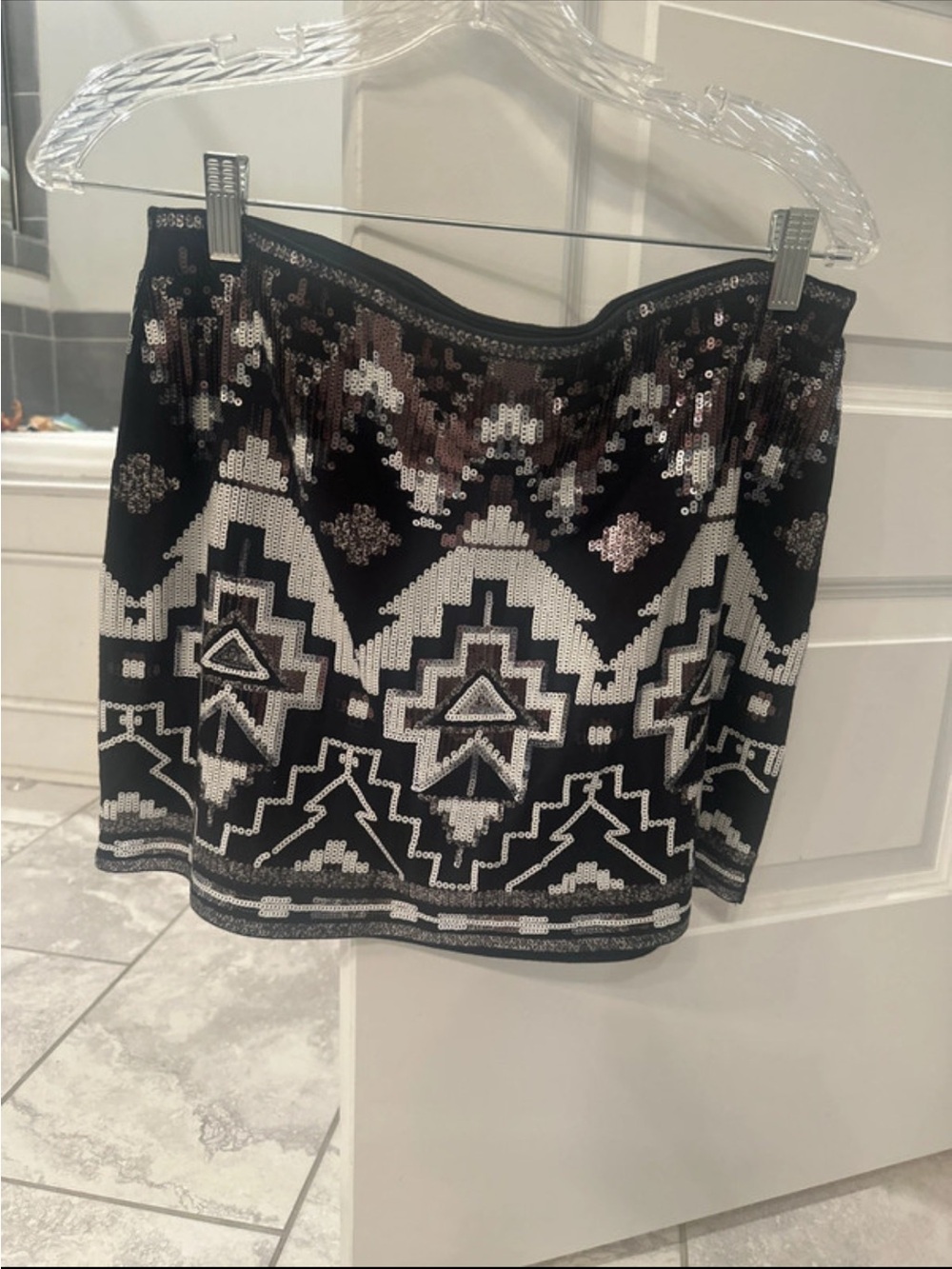 Express Black & Silver Sequined Geometric Mini Skirt